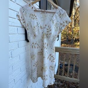 Vintage Floral V-Neck Dress Jonathan Martin